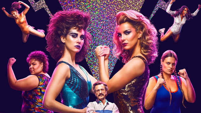 Glow Glow è la serie TV di Netflix dove le donne fanno wrestling per trovare riscatto e affermazione. Cornice anni '80 e puntate da 30 minuti: puro entusiasmo