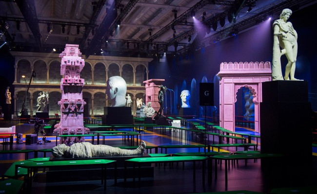 Gucci, Milan Fashion Week, Set