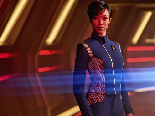 Star Trek: Discovery Star Trek: Discovery, serie TV. Sonequa Martin-Green interpreta il primo ufficiale Michael Burnham. Foto: James Dimmock © 2017 CBS Interactive