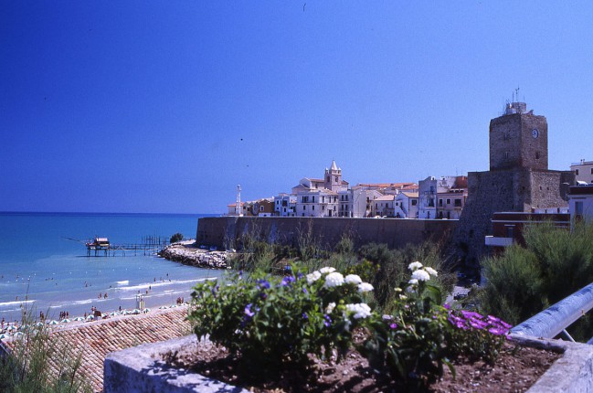 Termoli, vista del borgo antico Termoli, vista del borgo antico