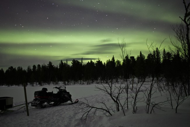 Oguzhan Erim, Kiruna. Oguzhan Erim, Kiruna. Aurora boreale in Svezia, una tenda nella neve