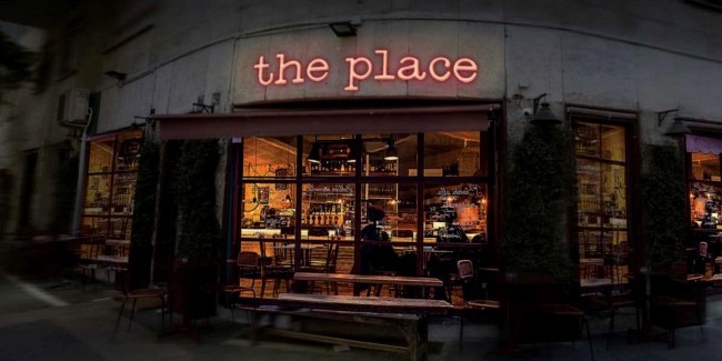The Place The Place, film di Paolo Genovese