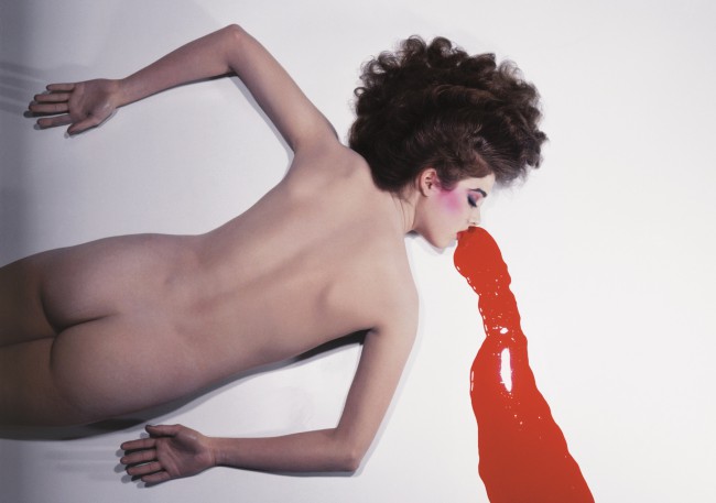 Guy Bourdin. Pentax Calendar Pentax Calendar, 1980. Fotografia di Guy Bourdin