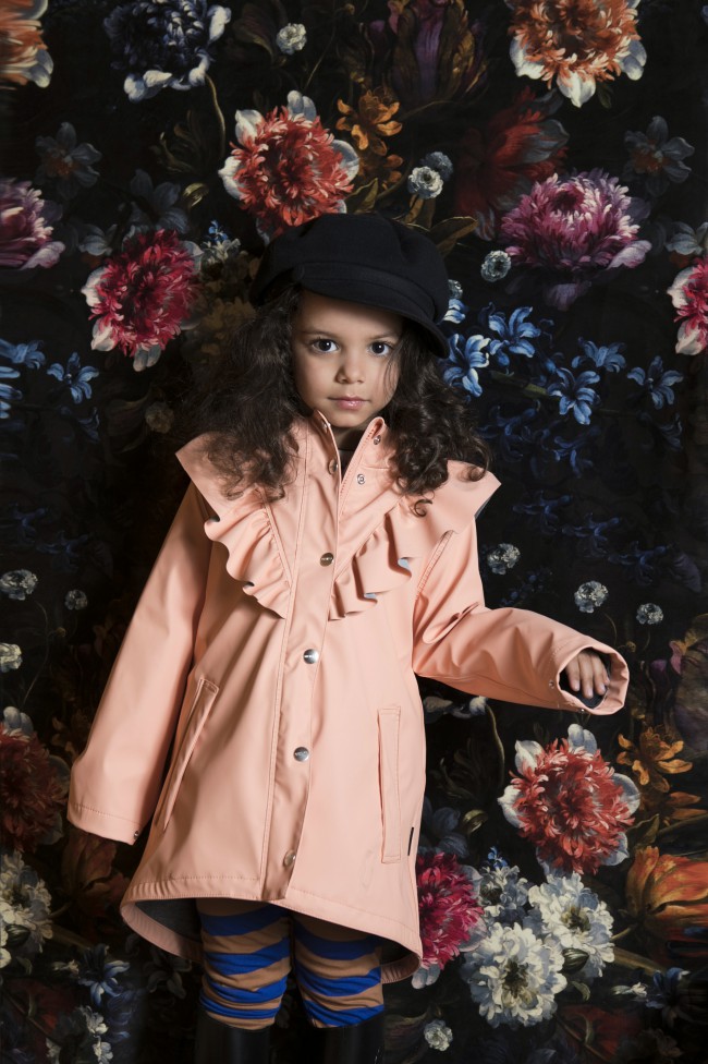 Anna Caruso, fotografia di bambina. Photographer: Annarella Caruso Assistant photo: Basilico Roberto Models: Shiryn (B-talent scout), Nicole (Pepper Kids), Michelle (Pepper kids). Clothing credits: collection A/W 2017/18 of Mini Rodini, Fub, Gosoaky, Yporqué