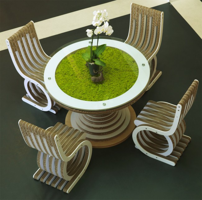 Tavolo Clessidra by Giorgio Caporaso, 2013. Collezione Ecodesign, LessMore Tavolo Clessidra in cartone e vetro e sedie in cartone e legno by Giorgio Caporaso, 2013. Collezione Ecodesign, LessMore. Design ecosostenibile