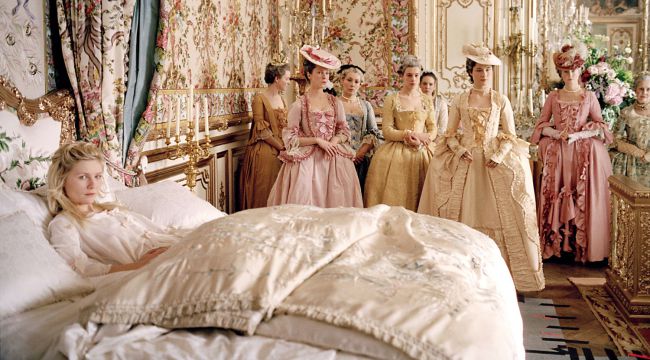 Marie Antoinette, film by Sofia Coppola Marie Antoinette. I costumi di una regina da Oscar