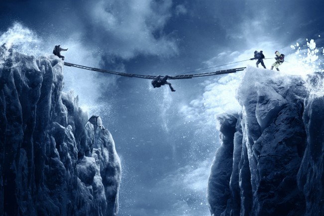 Everest Everest, film del 2015 sulla sulla tragedia del 1996 con Jason Clarke e Jake Gyllenhaal. Film sugli sport invernali al cinema