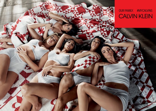 Calvin Klein Il catalogo delle fashion advertising per la stagione estiva 2018 è super ricco e qui vi spieghiamo perché.