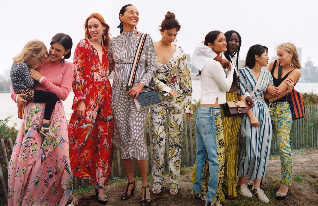 Diane Von Furstenberg Il catalogo delle fashion advertising per la stagione estiva 2018 è super ricco e qui vi spieghiamo perché.