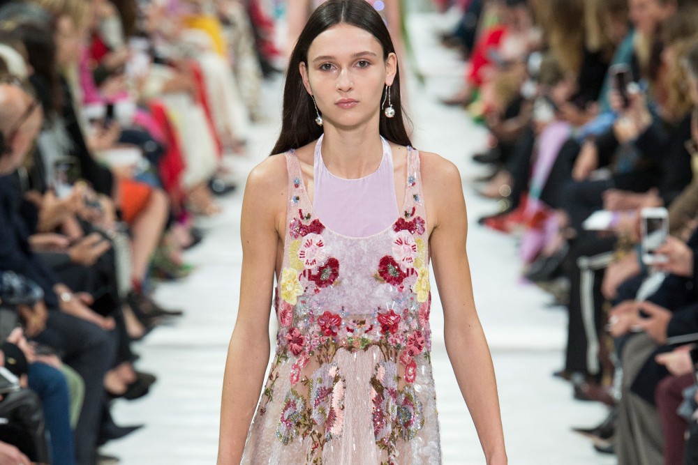 Valentino Spring Summer 2018 flowers mania tendenze estate 2018