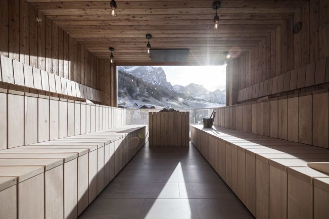Tofana Hotel by Lukas Rungger, Marina Gousia, Christian Rottensteiner and Lea Mittelberger