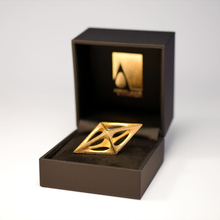 gold-trophy-in-box-a design award