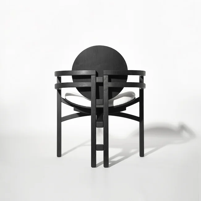 Osso Chair by Wongsun Yoo Osso Chair by Wongsun Yoo